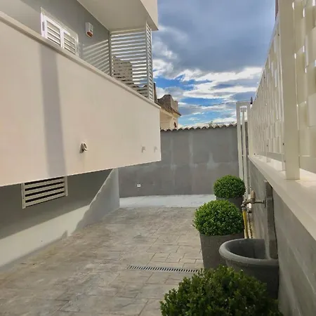 Marina Apartment Castel Volturno